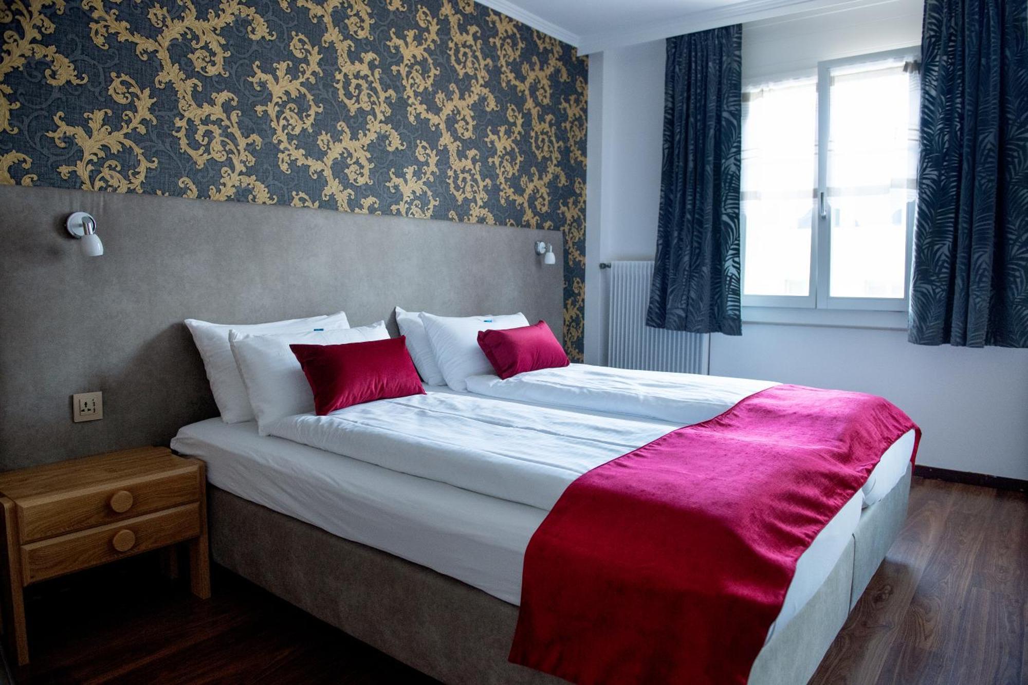 Hotel Sonne Interlaken-Matten Unterseen Exterior photo